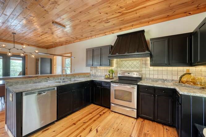 514 Browns Cove Road