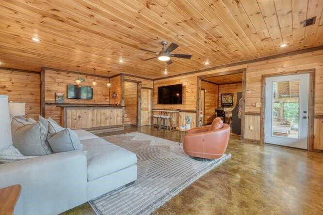 514 Browns Cove Road