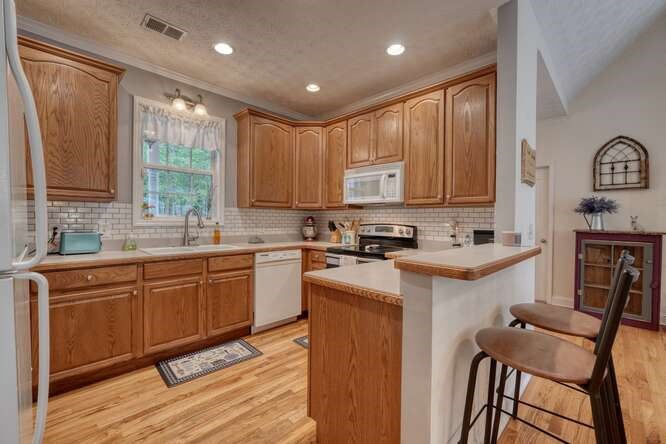 302 Brook Green Court