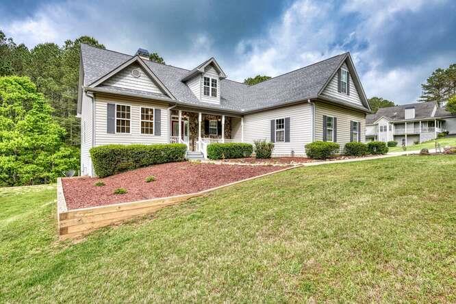 302 Brook Green Court