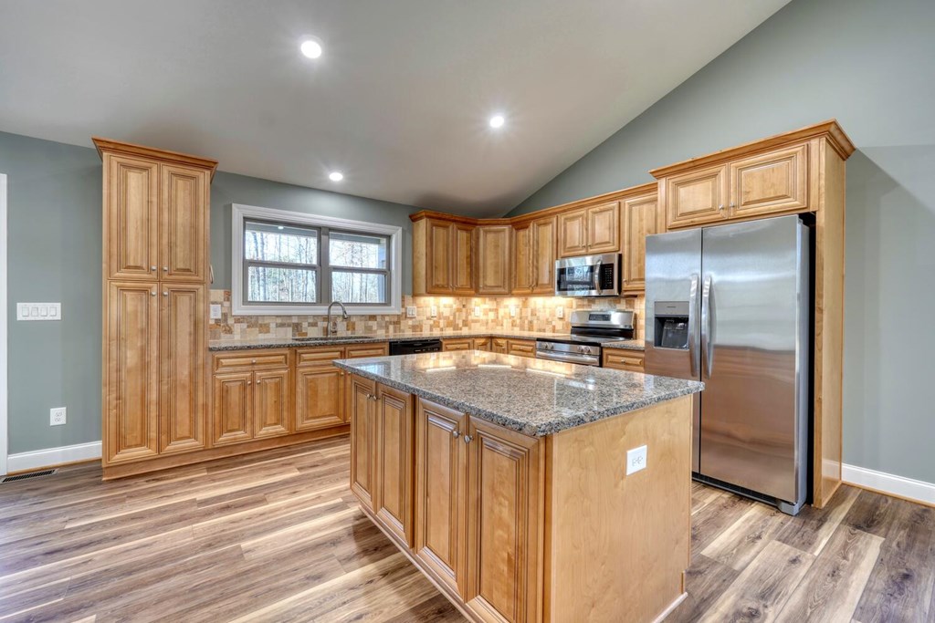 1323 John Smith Road E