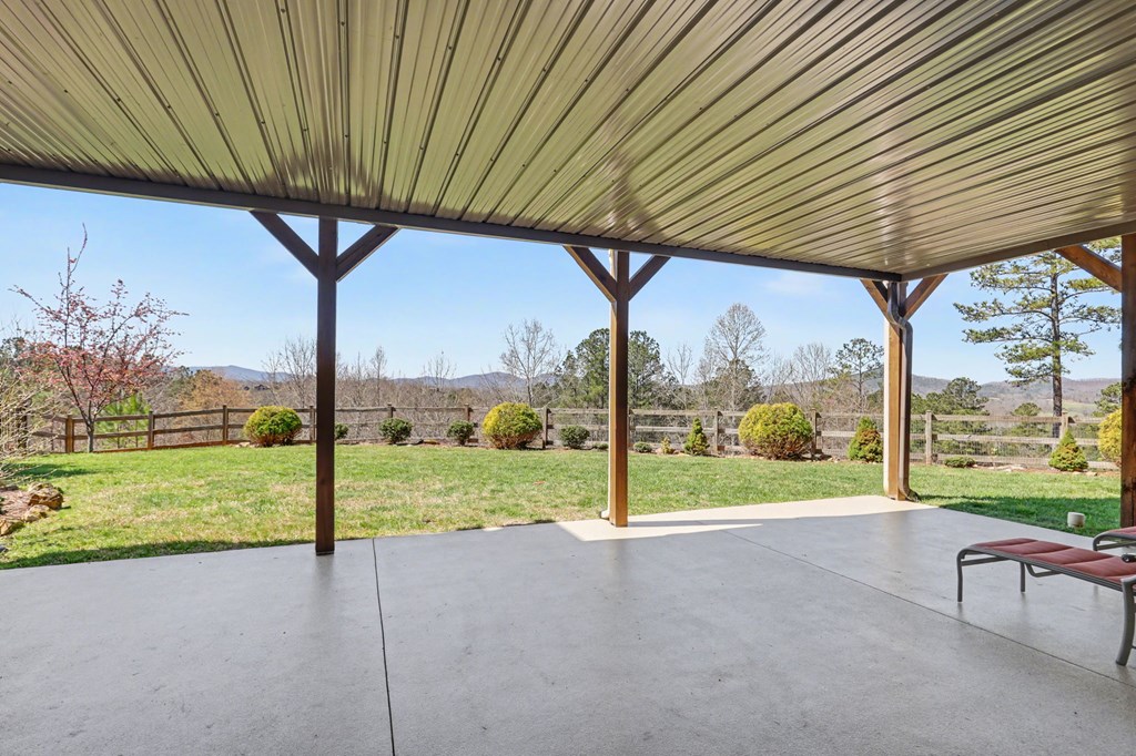 899 Ridge Pointe Way