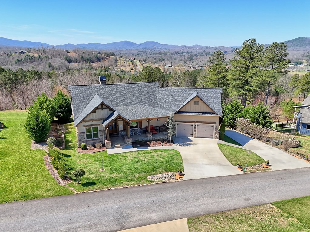 899 Ridge Pointe Way
