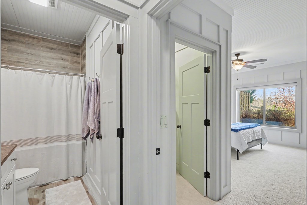 899 Ridge Pointe Way