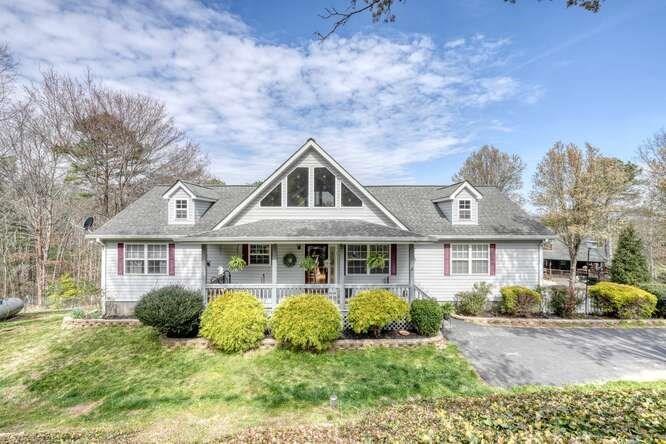 228 Brookhaven Drive