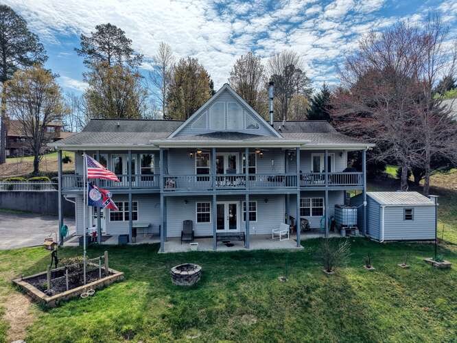 228 Brookhaven Drive