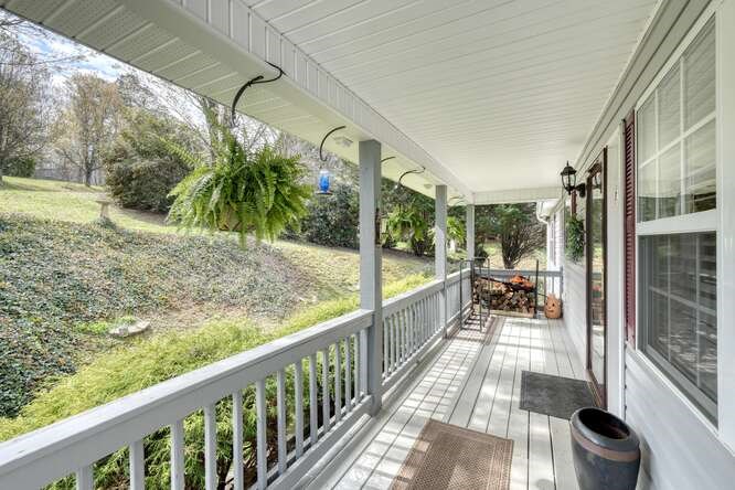 228 Brookhaven Drive