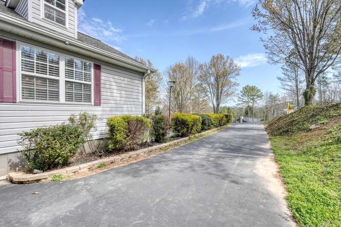 228 Brookhaven Drive