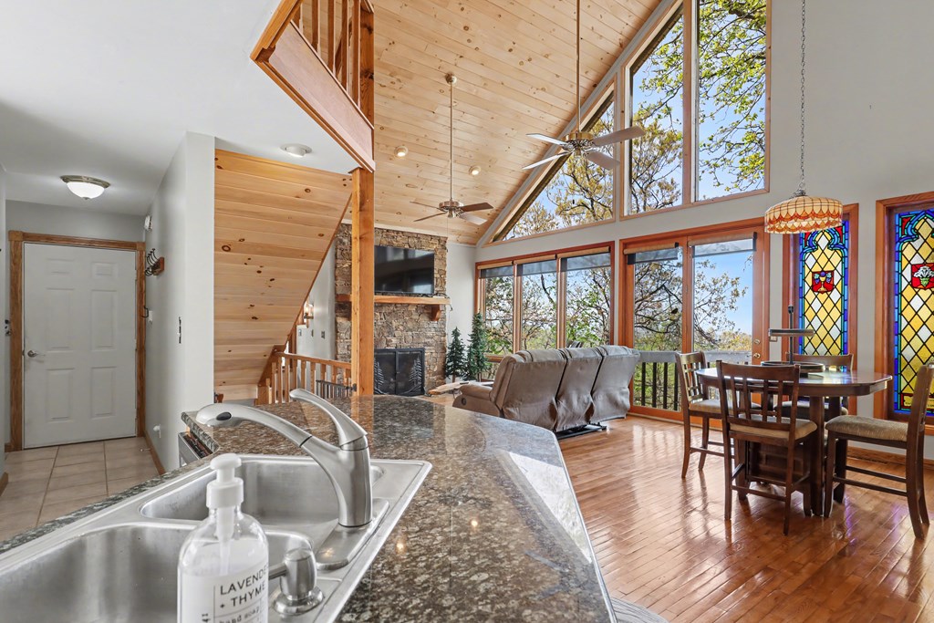 1473 Cherokee Mountain Trail