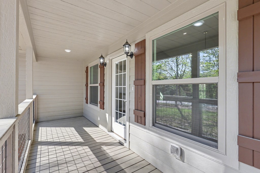 1323 John Smith Road E