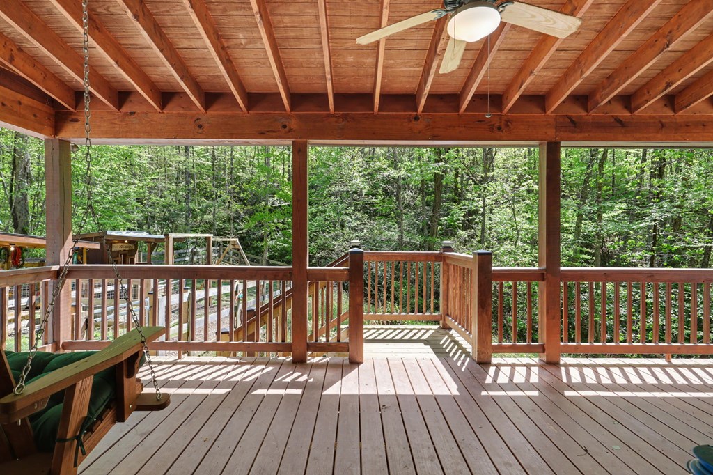 8 Stoney Brook Trail