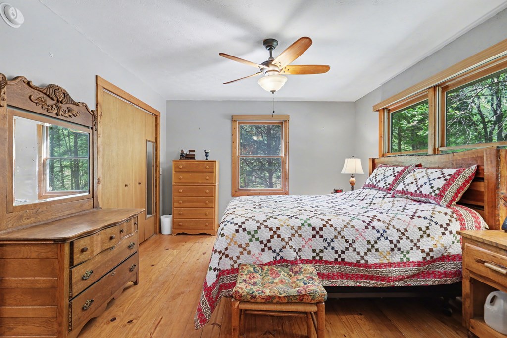8 Stoney Brook Trail