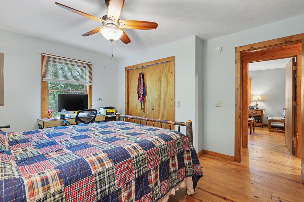 8 Stoney Brook Trail