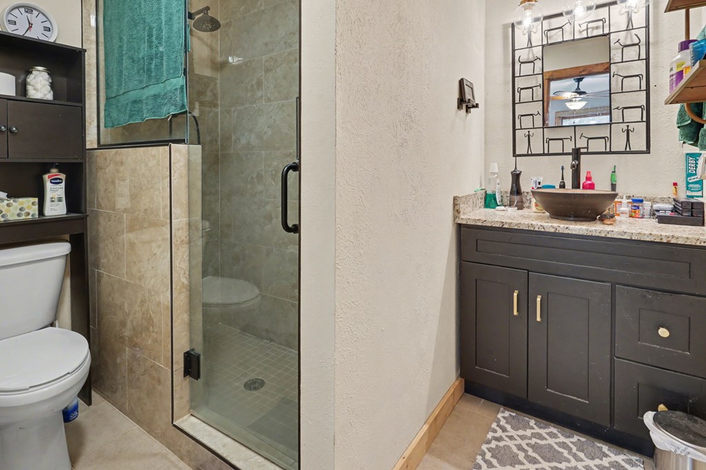 8 Stoney Brook Trail