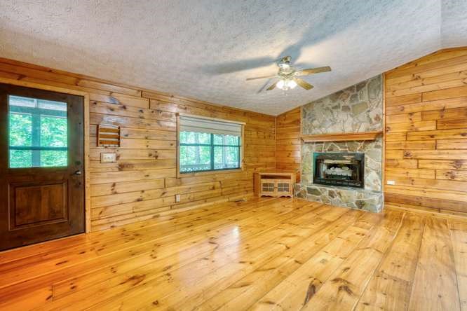 315 Darby Lane
