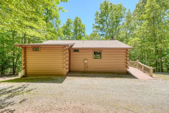 315 Darby Lane