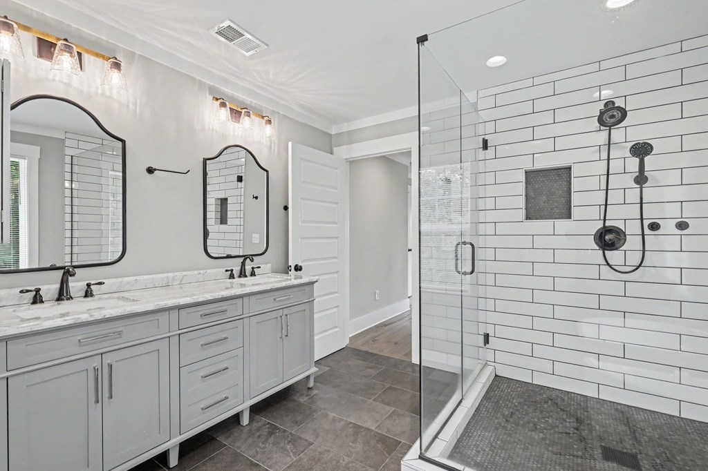 9 Queens Ct