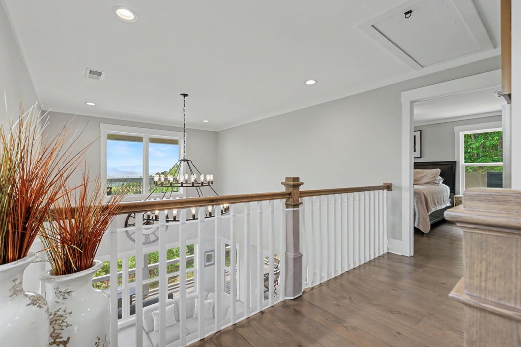 9 Queens Ct