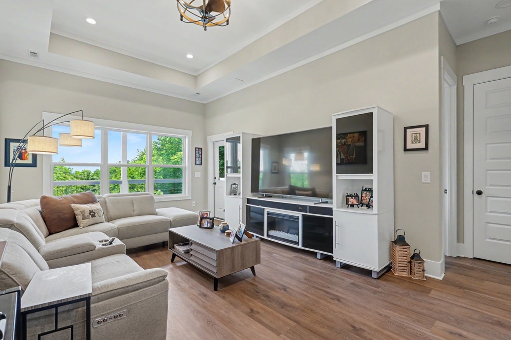 9 Queens Ct