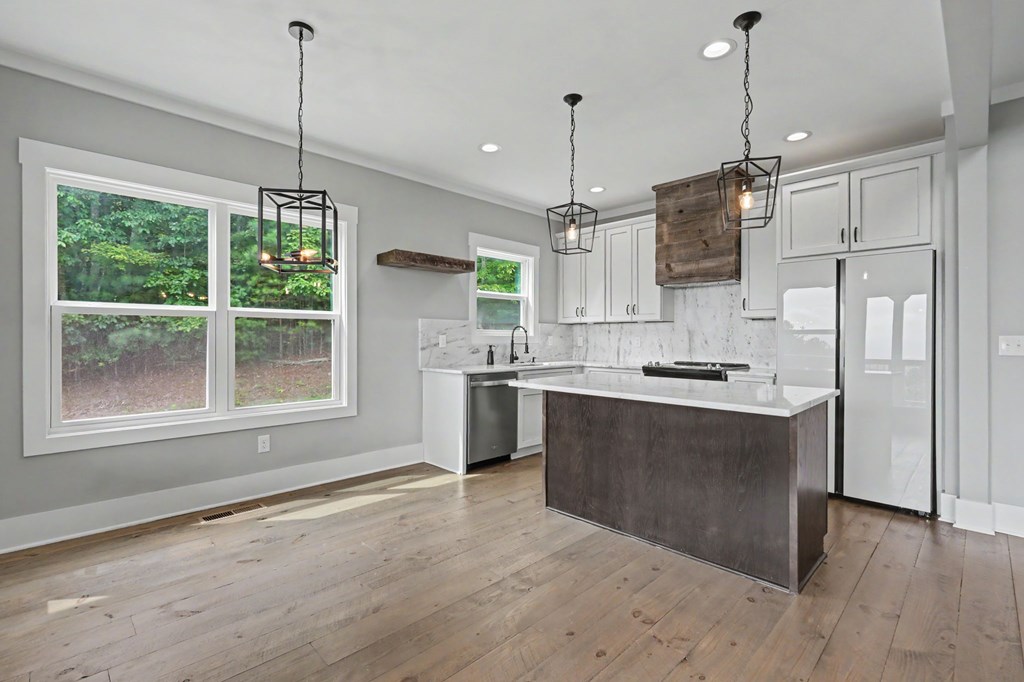9 Queens Ct