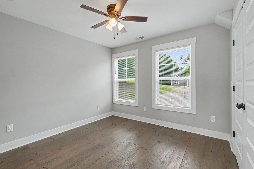 9 Queens Ct