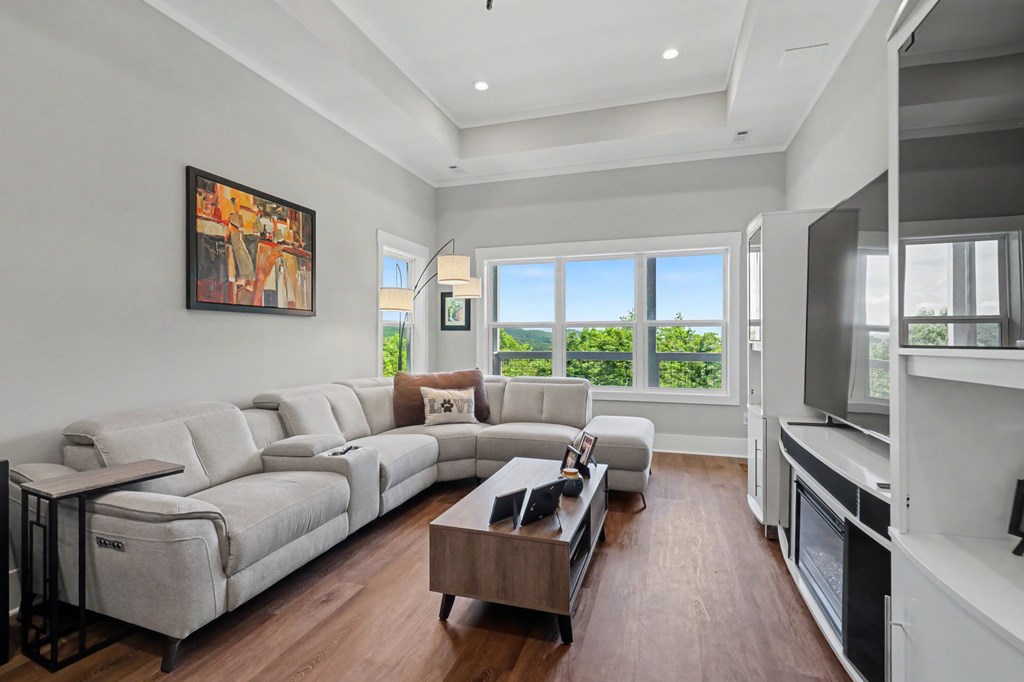9 Queens Ct