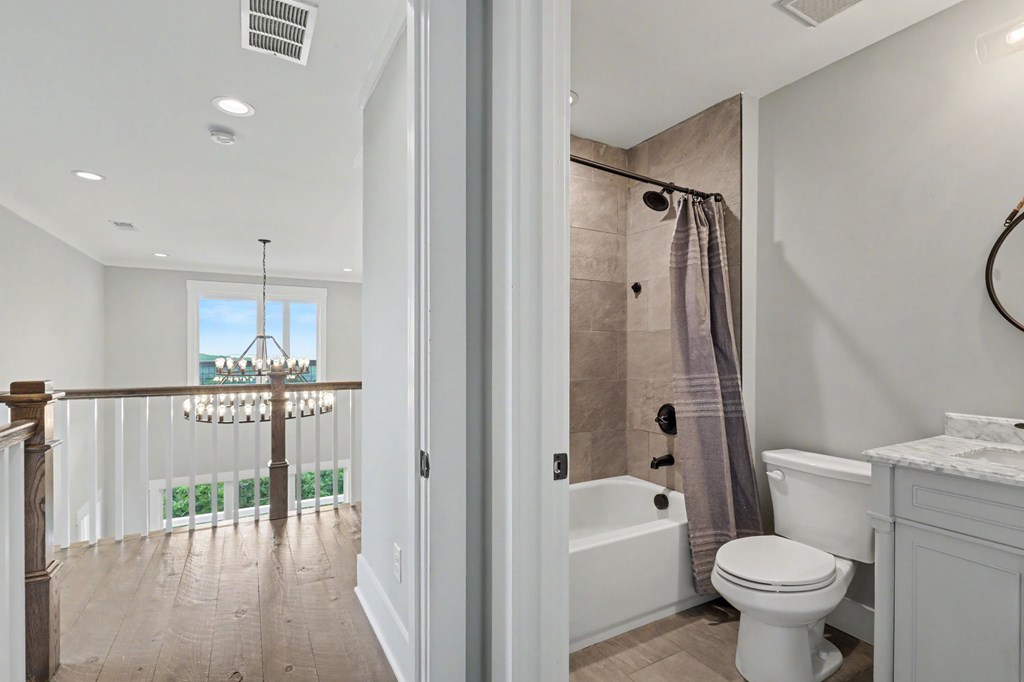 9 Queens Ct