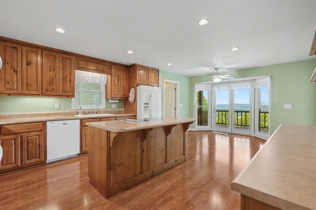 80 Thousand Oaks Road