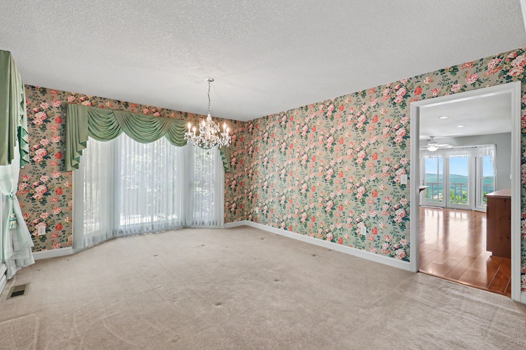 80 Thousand Oaks Road