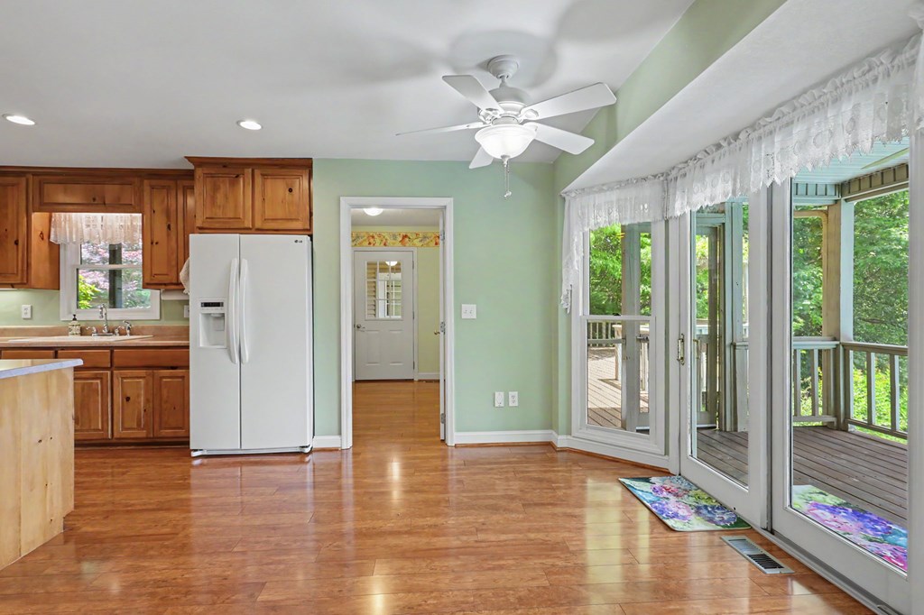 80 Thousand Oaks Road