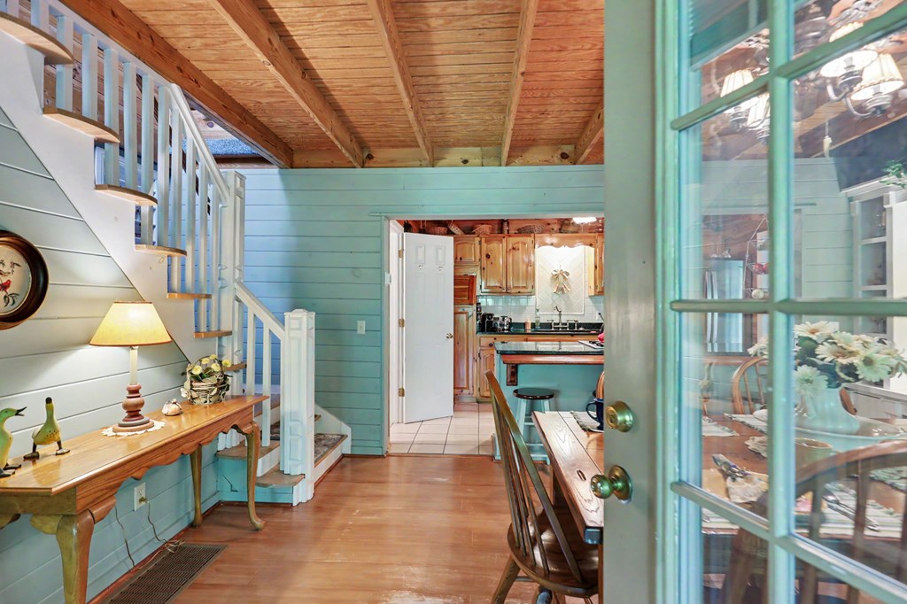 289 Doc Thomas Ridge Road