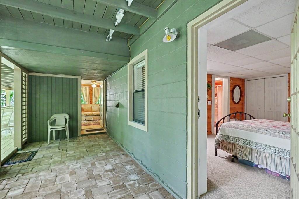 289 Doc Thomas Ridge Road