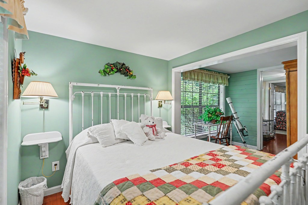 289 Doc Thomas Ridge Road