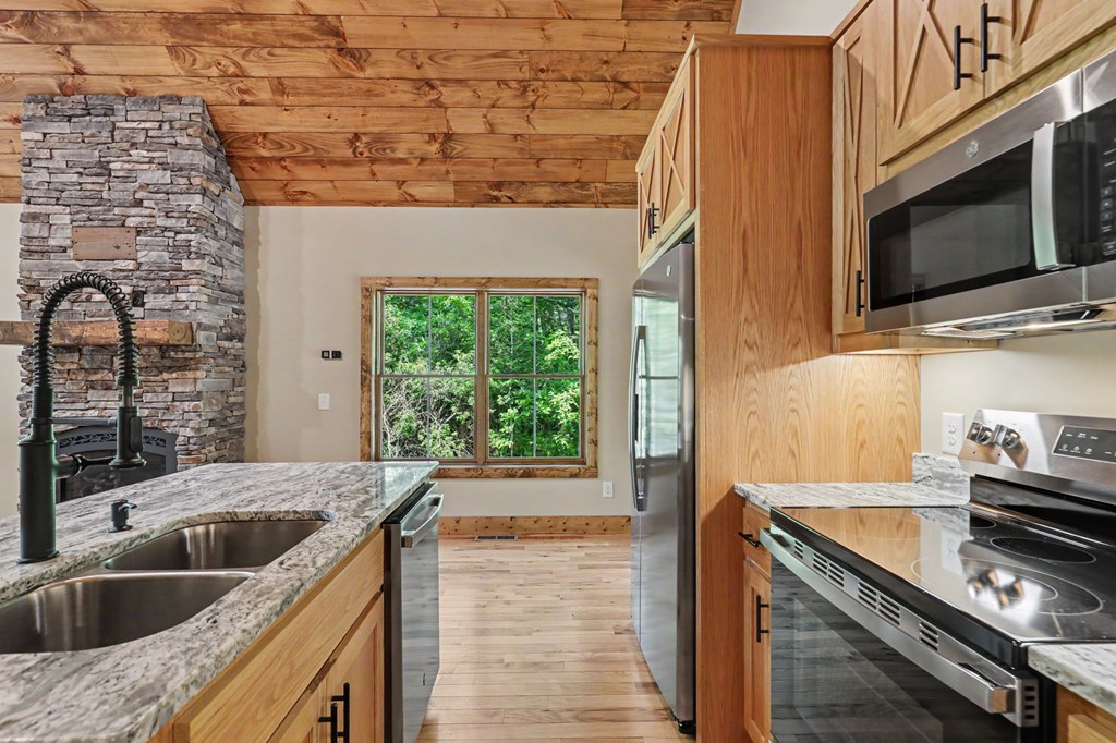 177 Poteete Creek Road