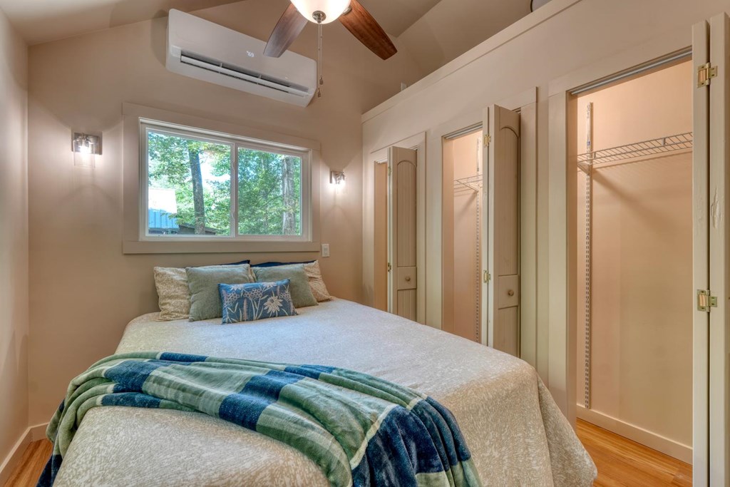 246 Chimney Ridge
