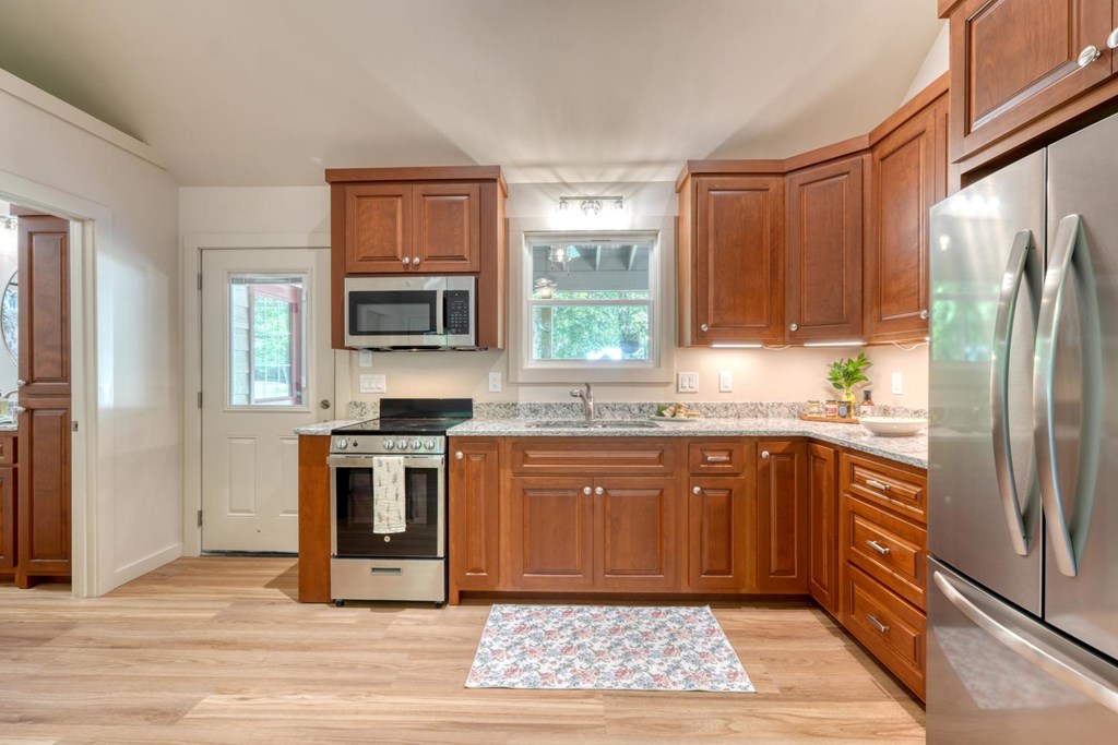 246 Chimney Ridge