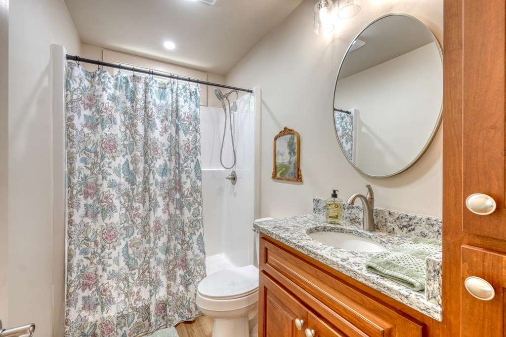 246 Chimney Ridge