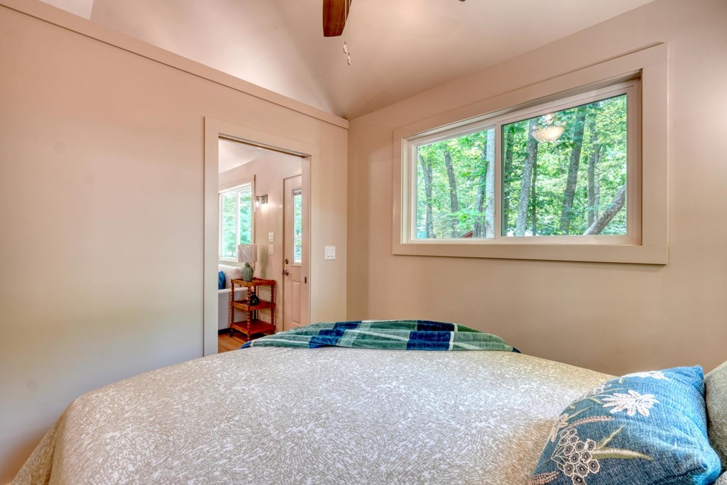 246 Chimney Ridge