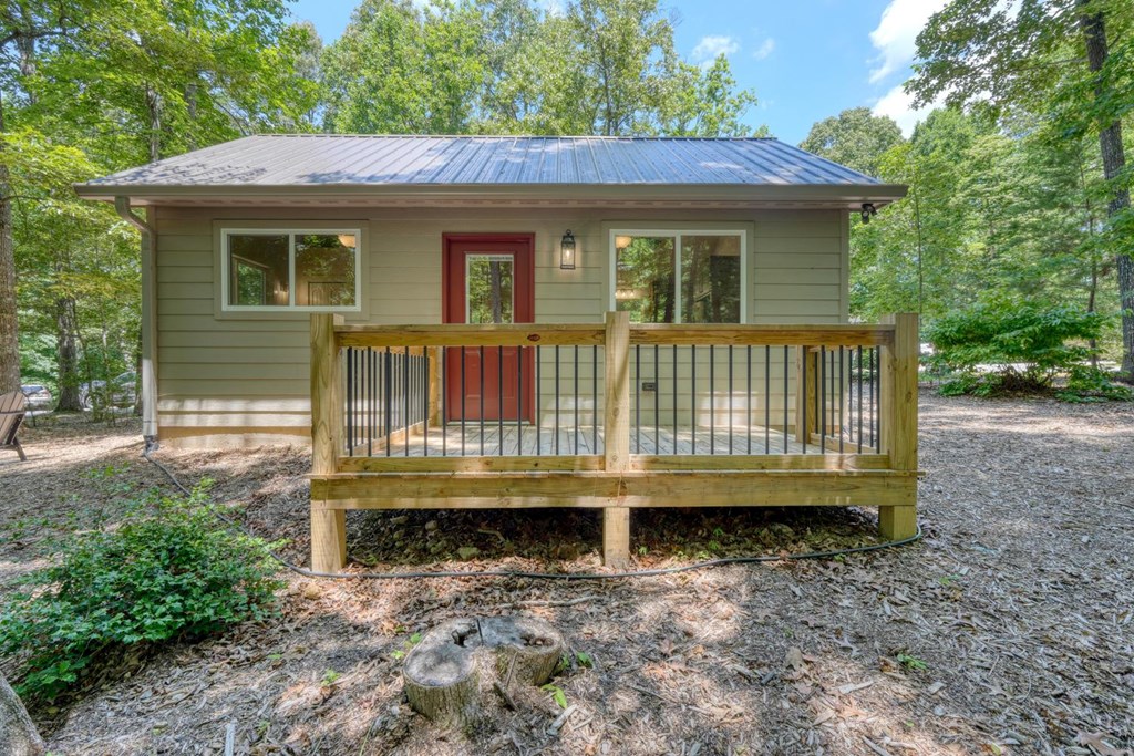 246 Chimney Ridge