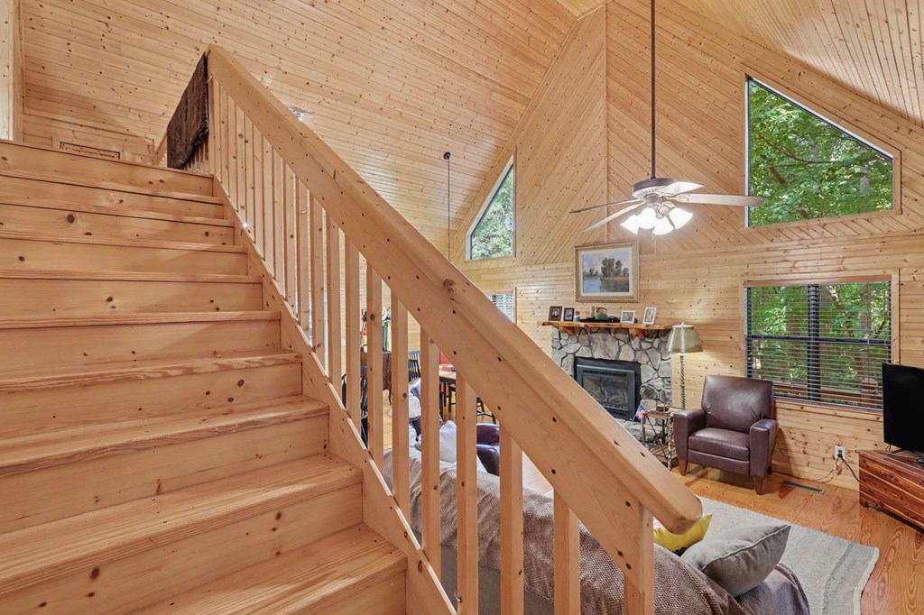 1411 Bradley Road