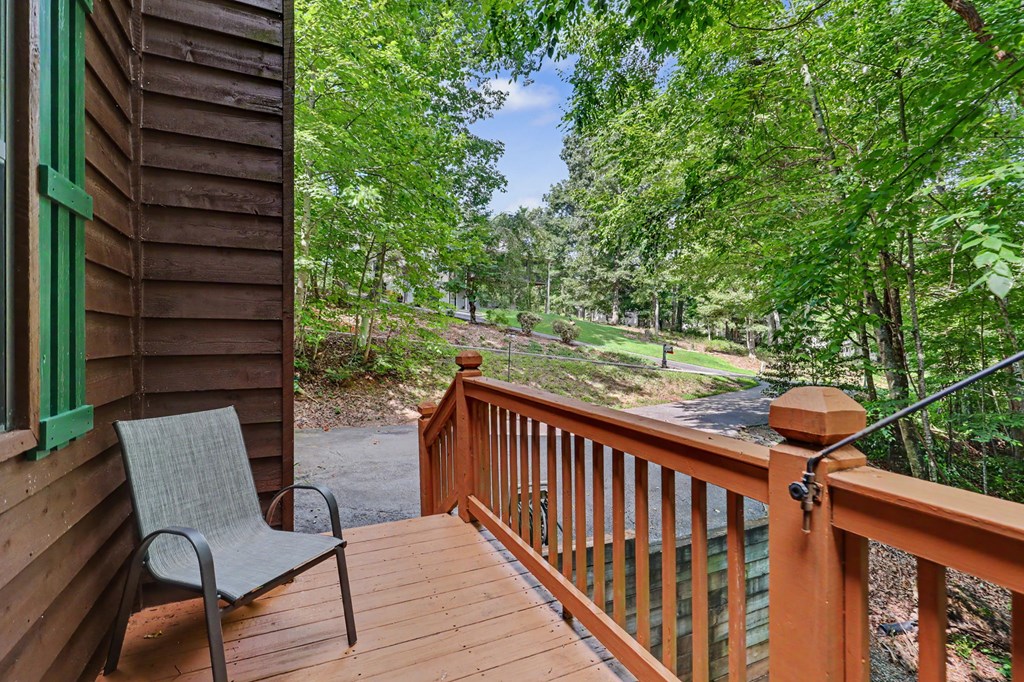 1411 Bradley Road
