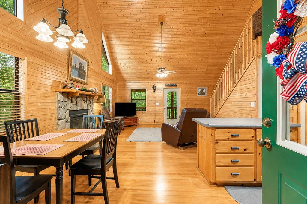1411 Bradley Road