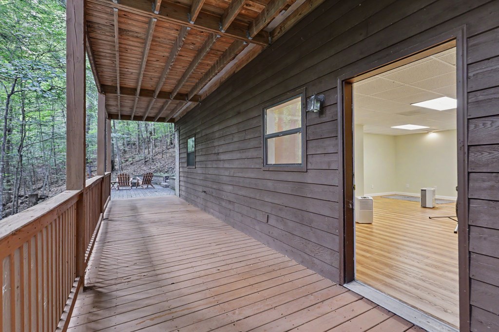 1411 Bradley Road