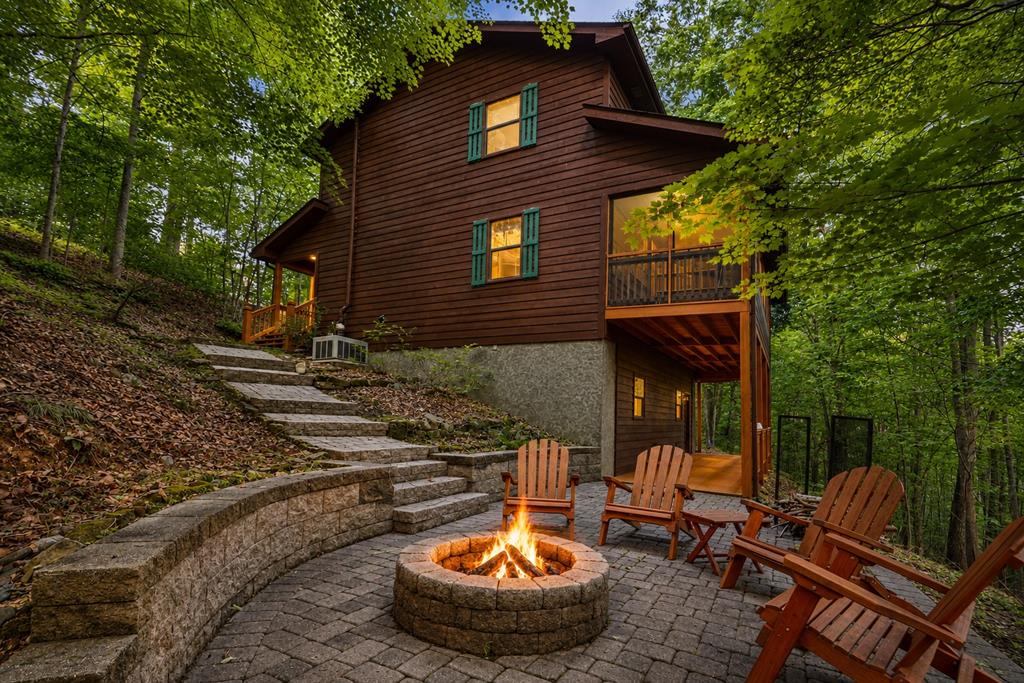 1411 Bradley Road