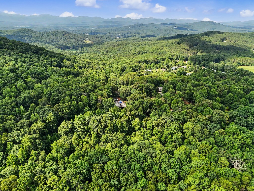 1411 Bradley Road