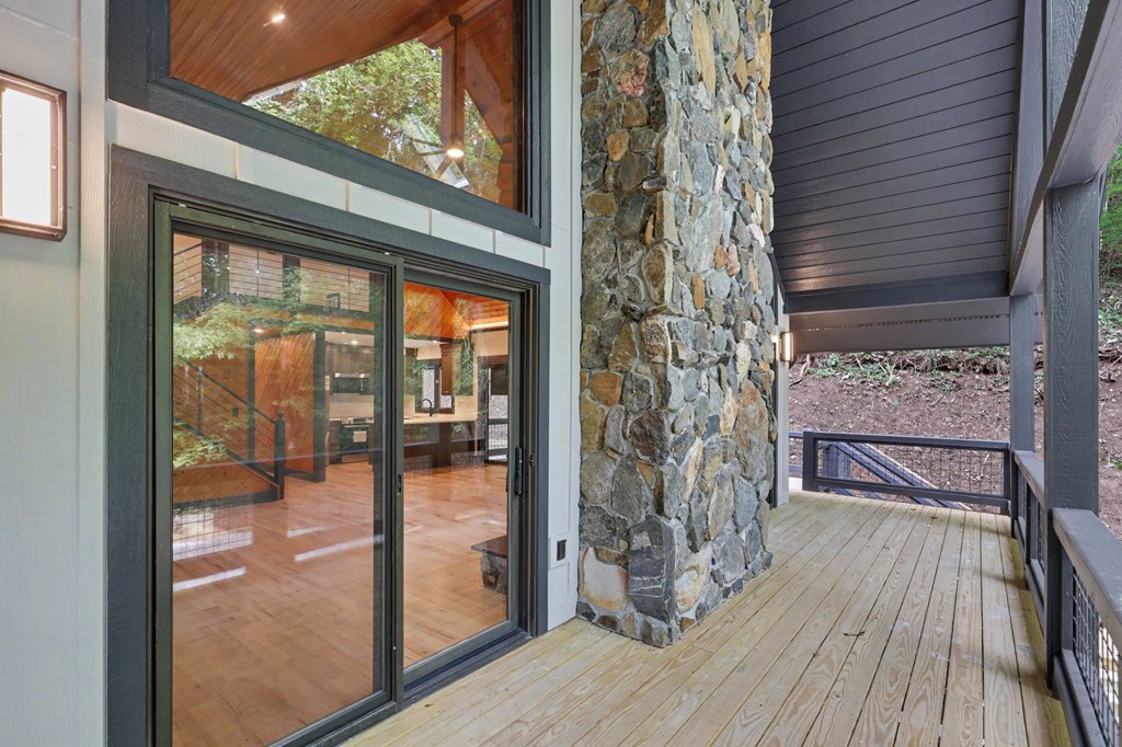1583 Spring Cove Road