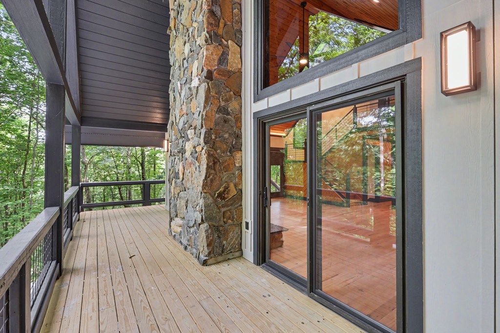 1583 Spring Cove Road
