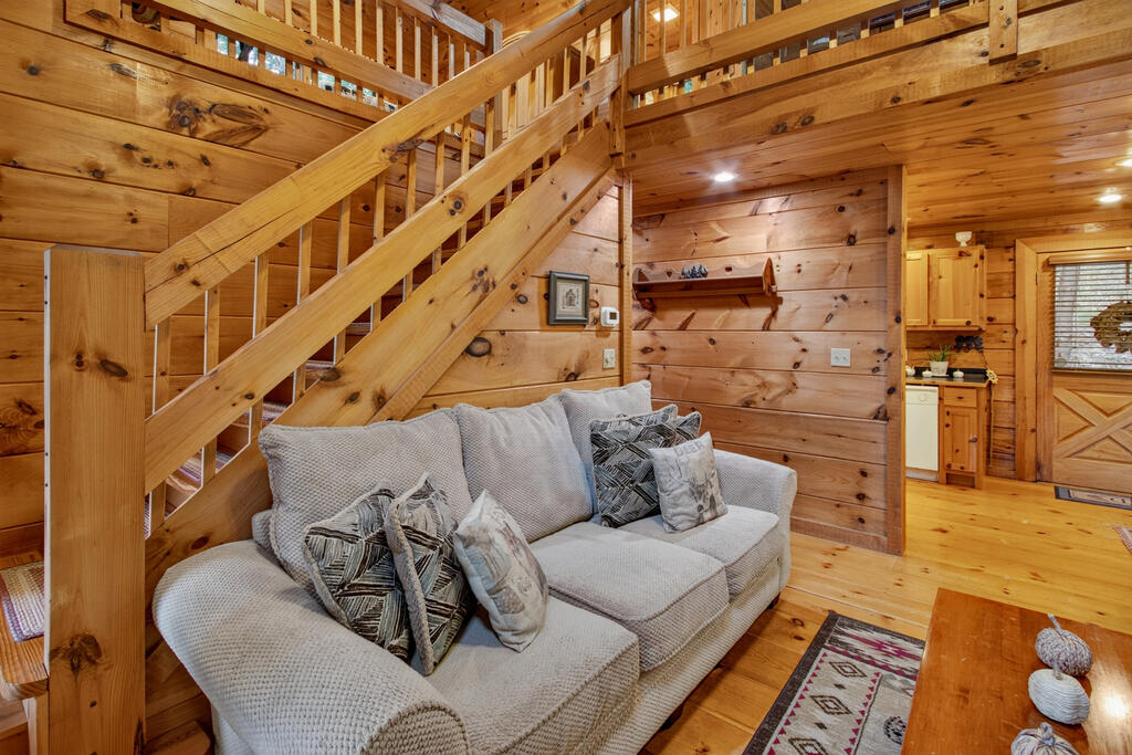 76 Channing Hollow