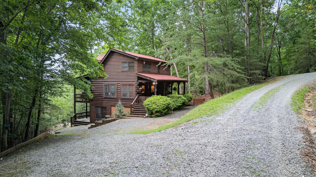76 Channing Hollow