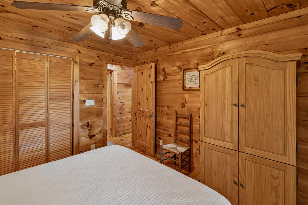 76 Channing Hollow